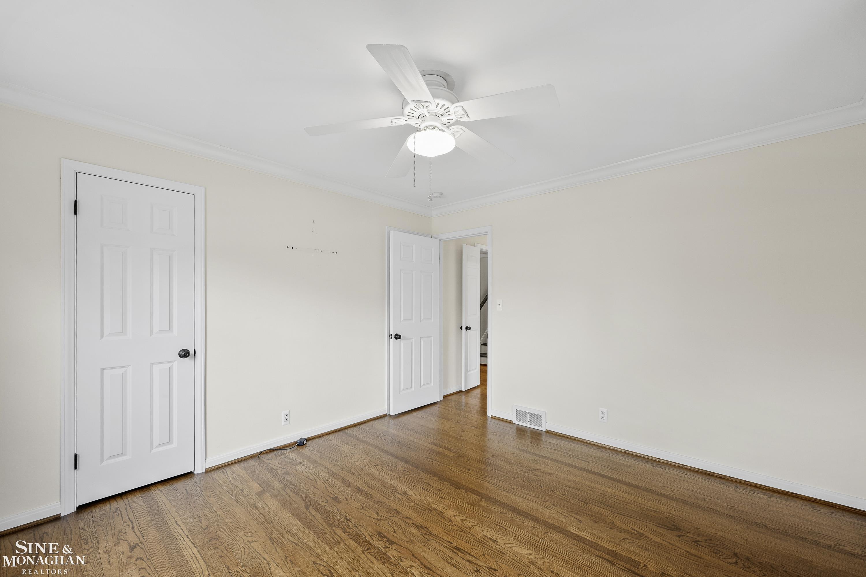 325 Stephens Road Grosse Pointe Farms, MI 48236 - Photo 14 of 41
