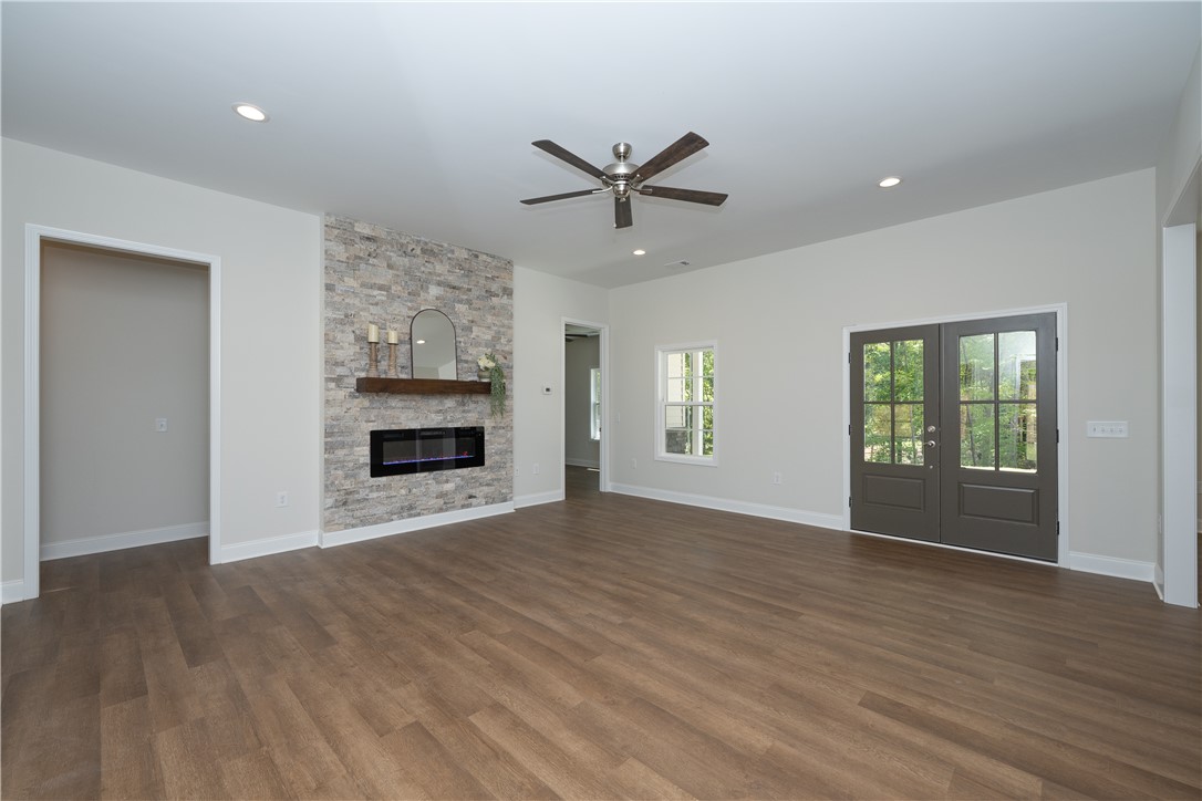 218 West Halfway Branch Road Walhalla, SC 29691 - Photo 11 of 45 Gallery Image 11