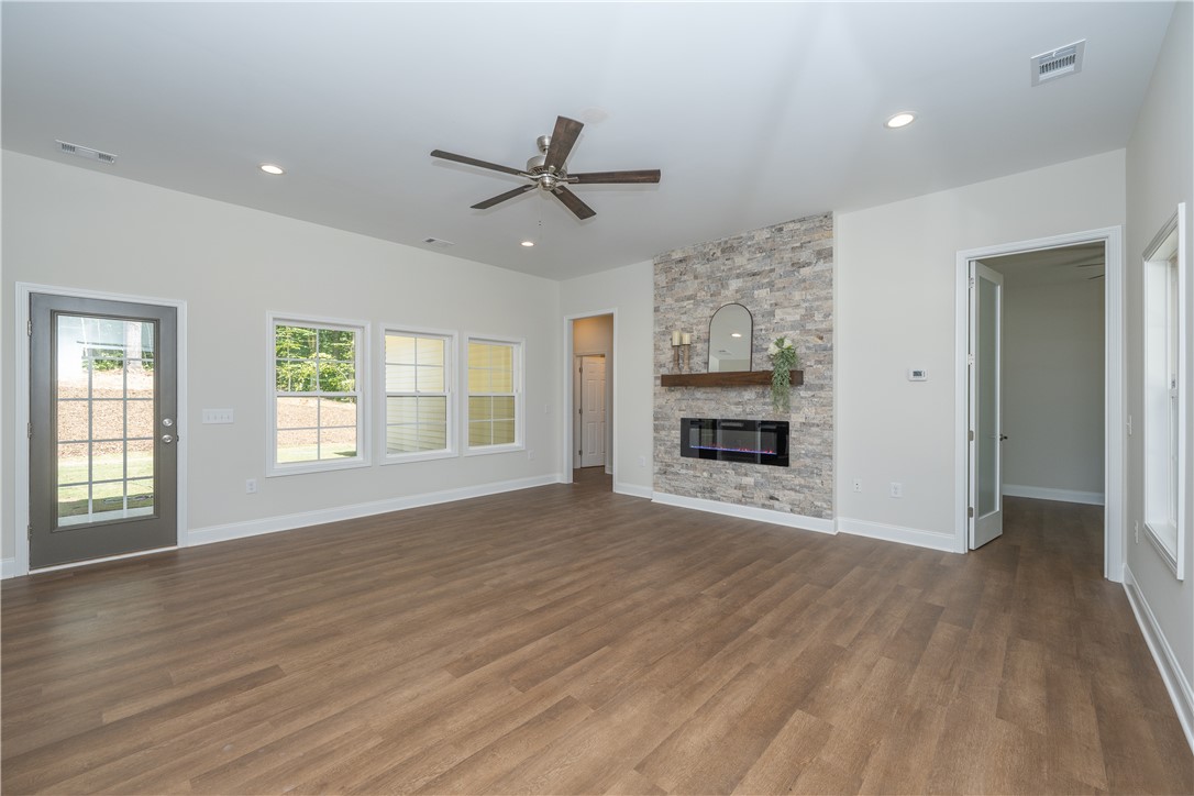 218 West Halfway Branch Road Walhalla, SC 29691 - Photo 12 of 45 Gallery Image 12