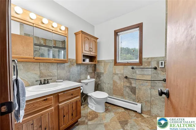 $440,000 | 8104 Highway 92, South Gibson, PA 18842