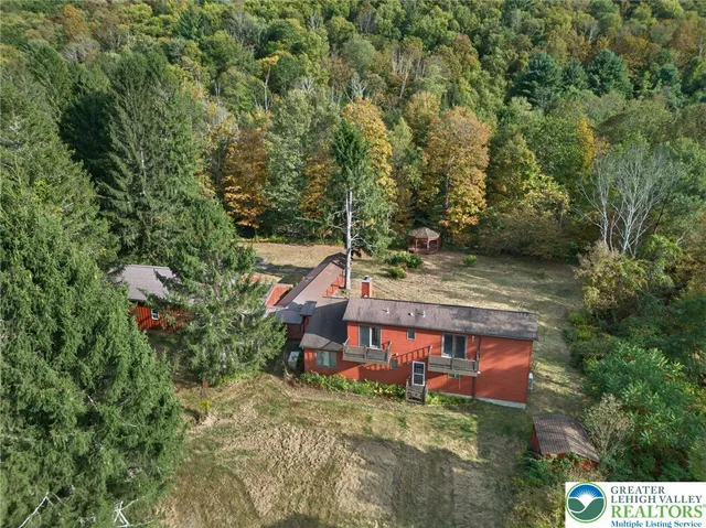 $440,000 | 8104 Highway 92, South Gibson, PA 18842