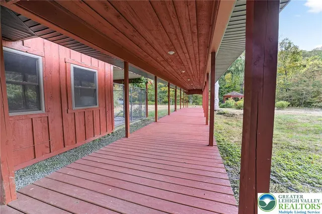 $440,000 | 8104 Highway 92, South Gibson, PA 18842