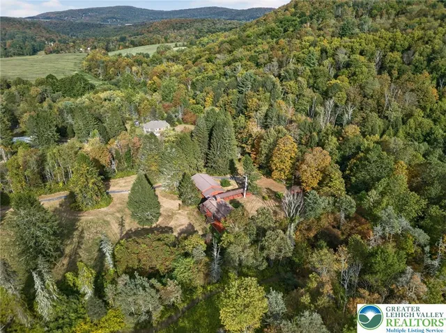 $440,000 | 8104 Highway 92, South Gibson, PA 18842