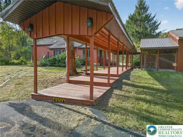 $440,000 | 8104 Highway 92, South Gibson, PA 18842