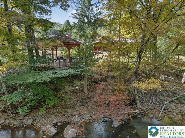 $440,000 | 8104 Highway 92, South Gibson, PA 18842