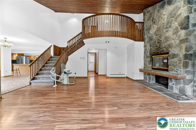 $440,000 | 8104 Highway 92, South Gibson, PA 18842