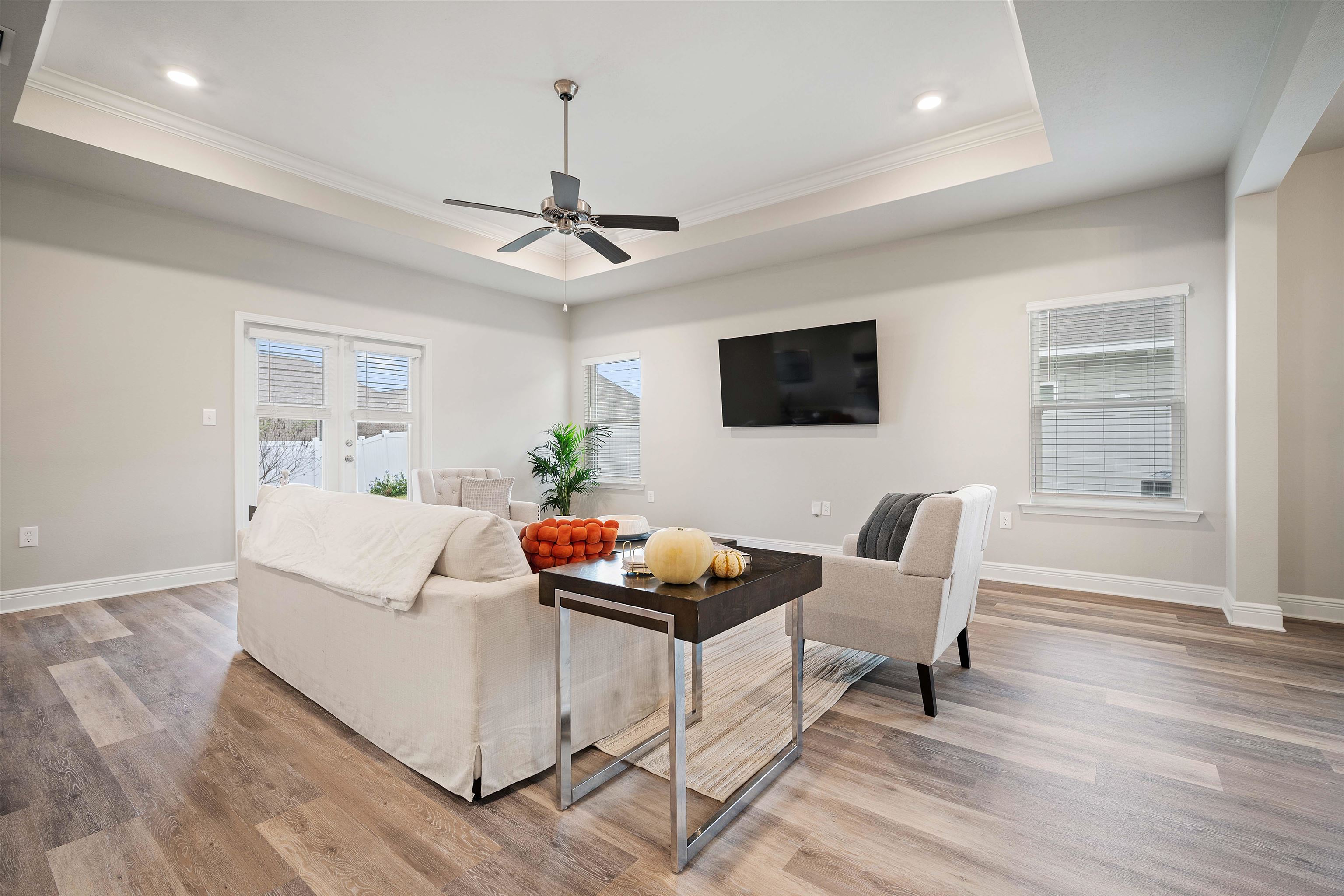 24812 Spectacular Bid Loop Daphne, AL 36526 - Photo 6 of 43 Living Room