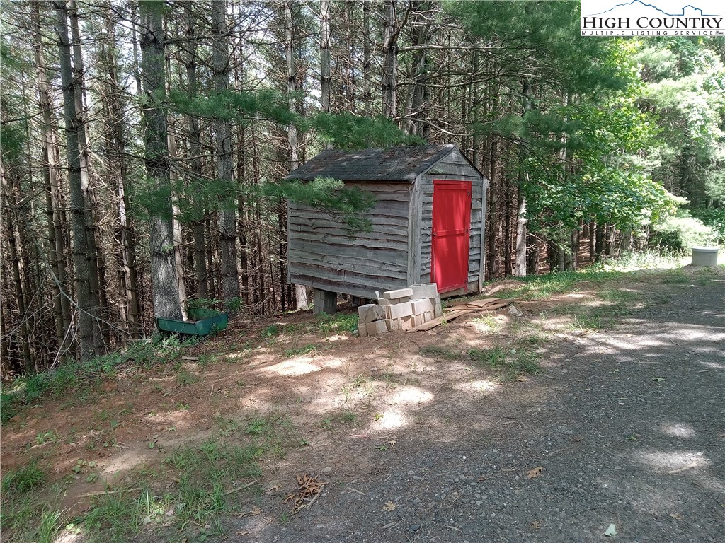 680 Tielcroft Road Crumpler, NC 28617 - Photo 30 of 32 Gallery Image 30
