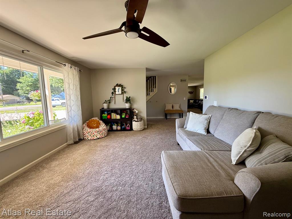 5337 Wakefield Road Grand Blanc, MI 48439 - Photo 12 of 34 Gallery Image 12