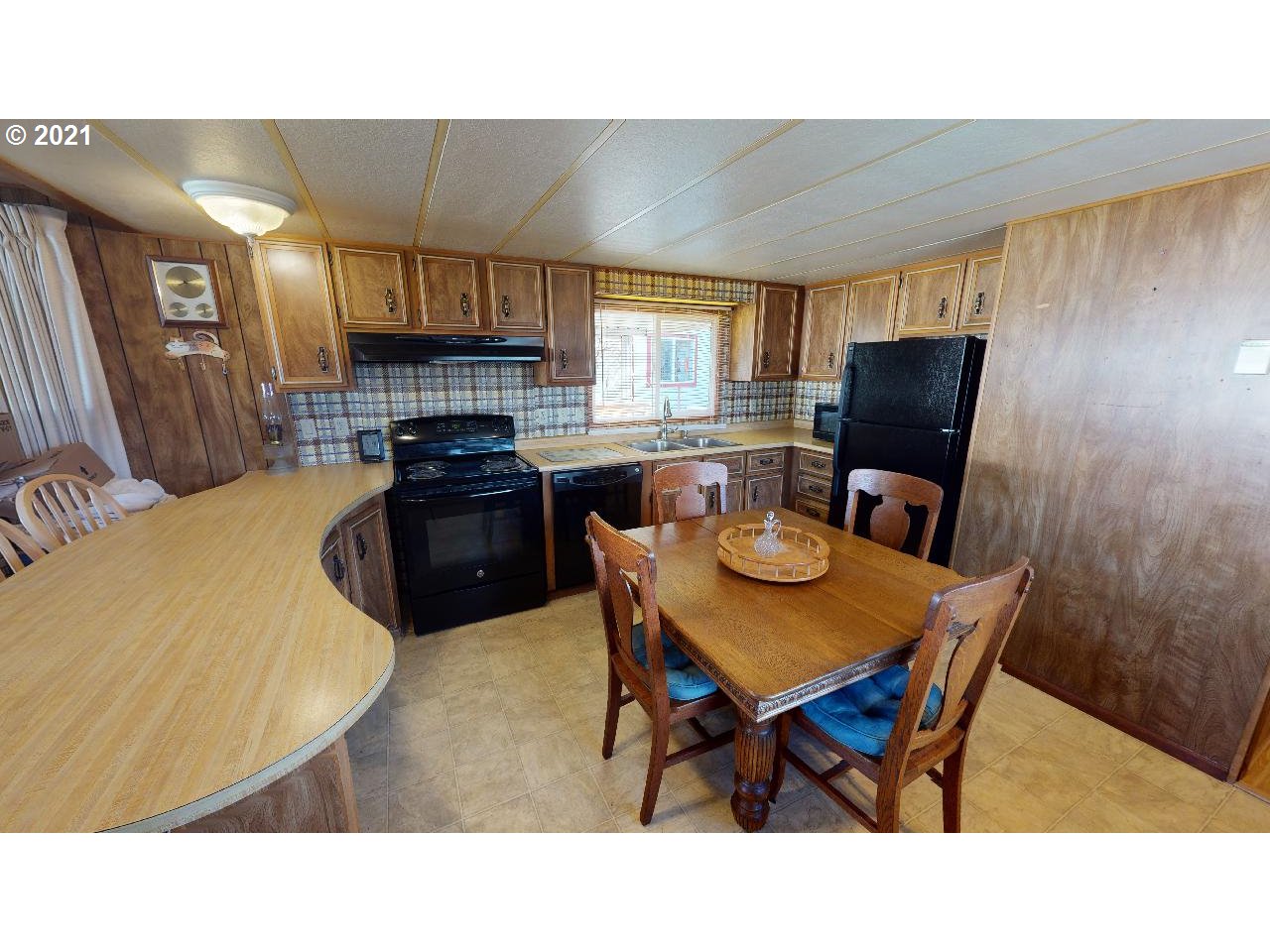 95706 Jerrys Flat Road, Unit 21 Gold Beach, OR 97444 - Photo 7 of 15 Gallery Image 7