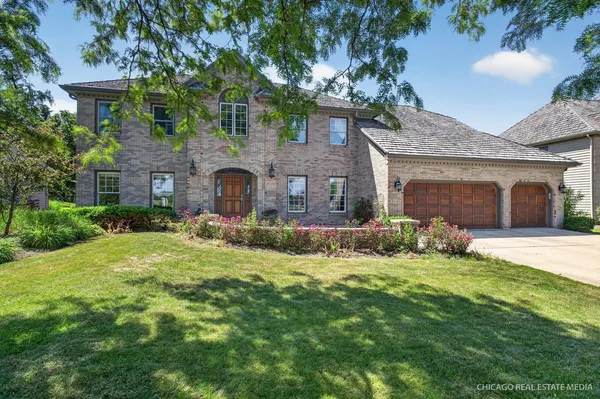 $1,035,000 | 2008 Palmer Drive, Naperville, IL 60564