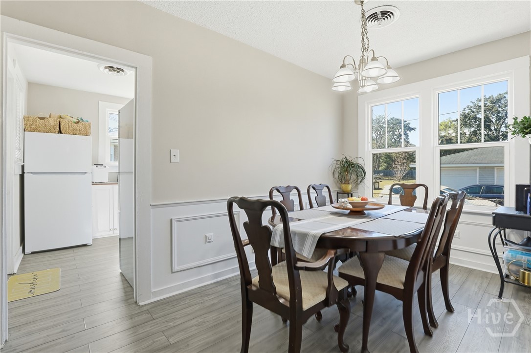 19 Smith Avenue Savannah, GA 31408 - Photo 7 of 27