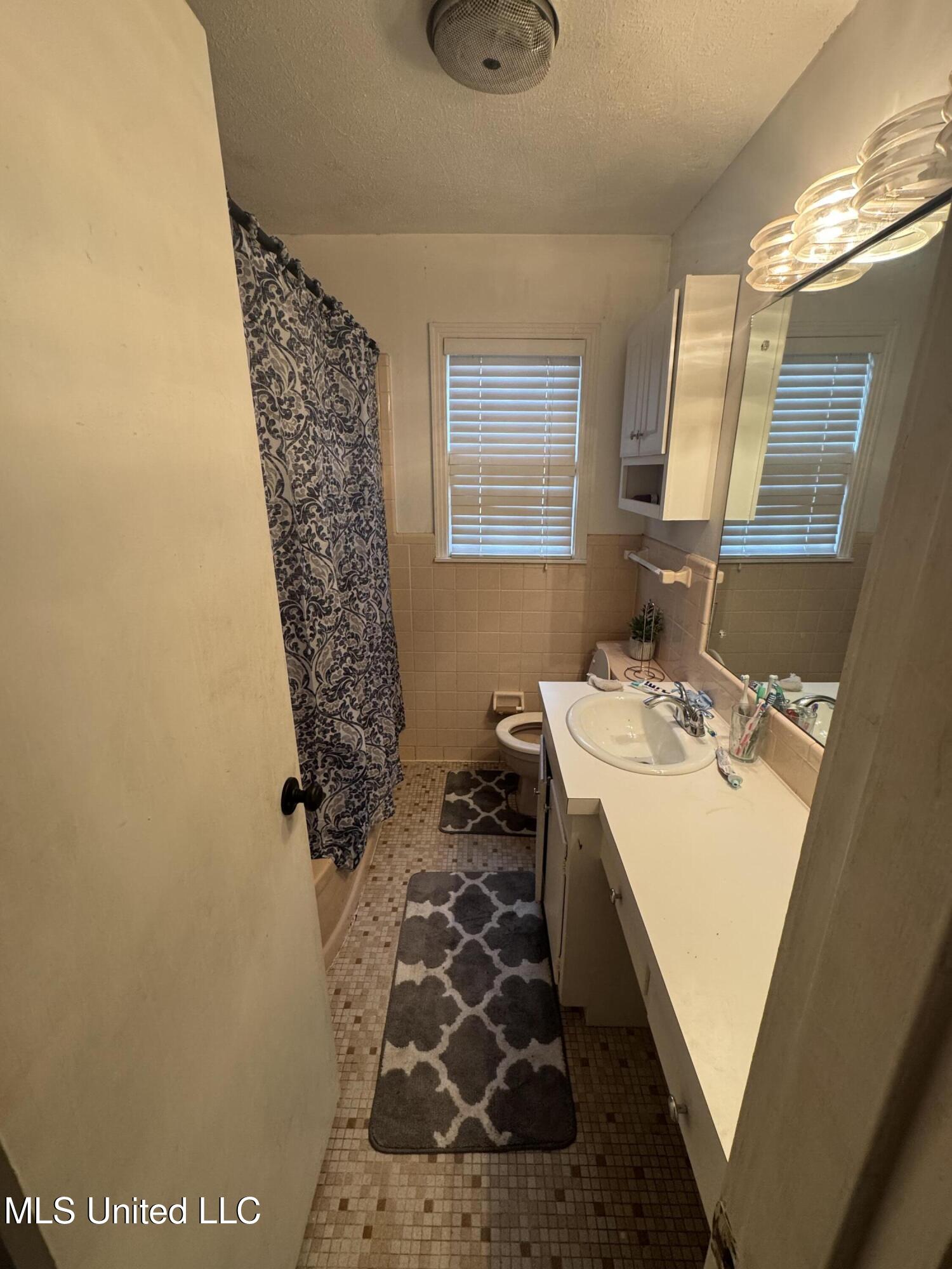 5253 Wayneland Drive Jackson, MS 39211 - Photo 12 of 12 IMG_1322