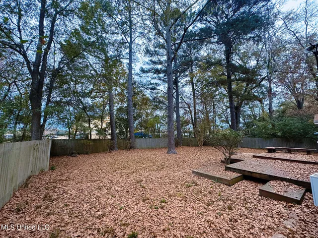 $159,500 | 5253 Wayneland Drive, Jackson, MS 39211