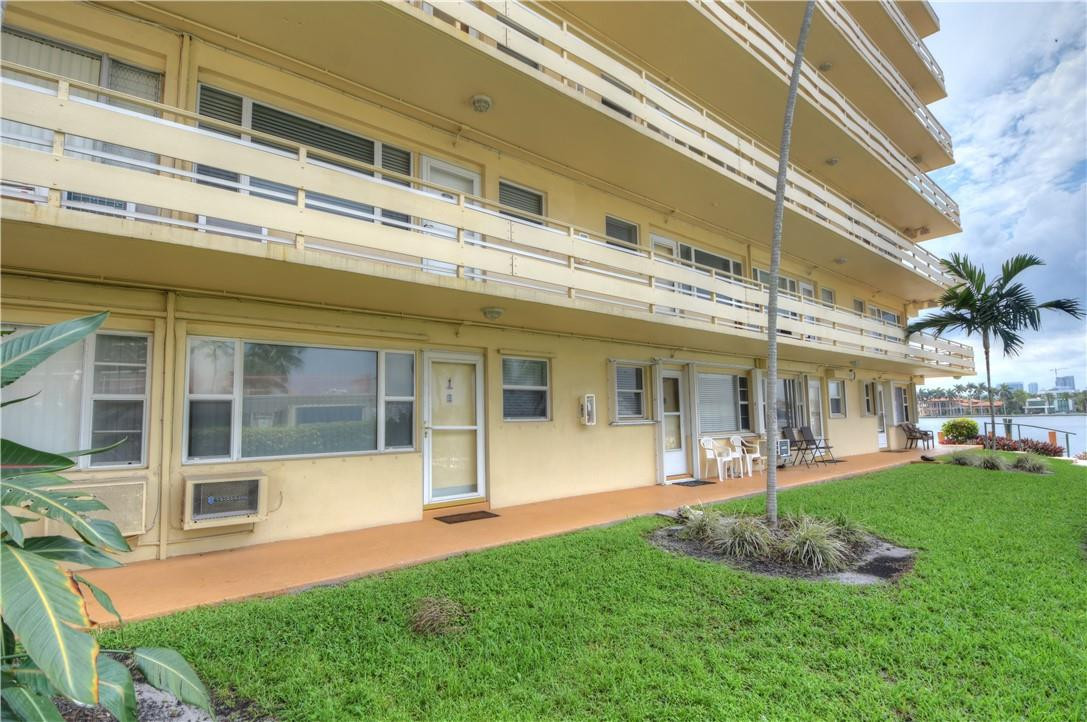 9 North Birch Road, Unit 101 Fort Lauderdale, FL 33304 - Photo 3 of 38 Photo 3