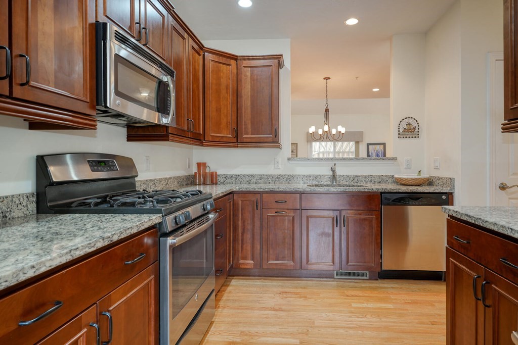 42 Stevens Road, Unit 42 Hudson, MA 01749 - Photo 10 of 38 Gallery Image 10