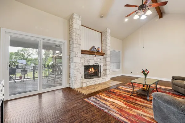 $449,000 | 104 Holly Hill Drive, Ingram, TX 78025