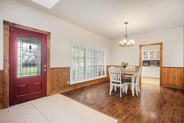 $449,000 | 104 Holly Hill Drive, Ingram, TX 78025
