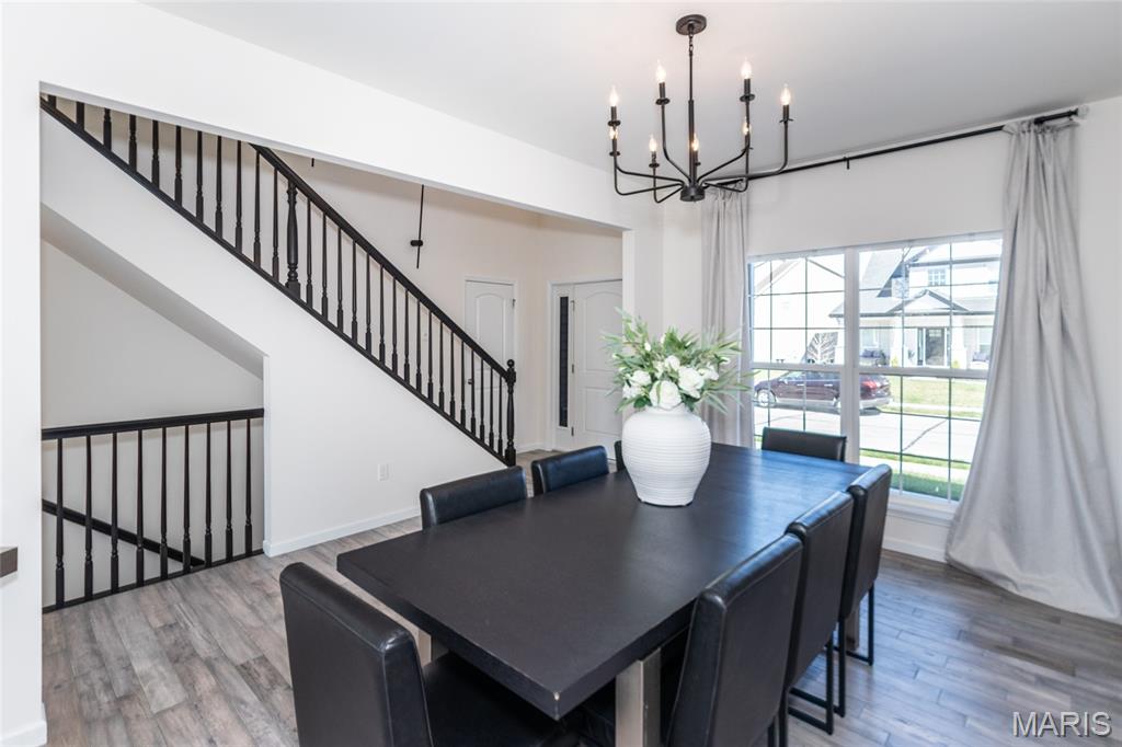 7474 Shadow Point Drive St. Louis, MO 63129 - Photo 7 of 66