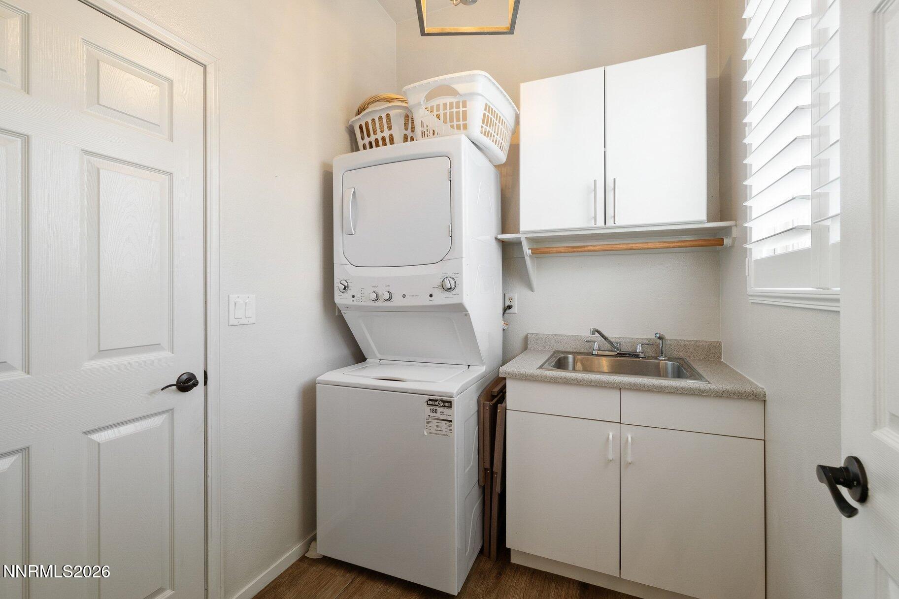 1414 Diamond Country Drive Reno, NV 89521 - Photo 15 of 35 015_21-print-1414_diamond_country-16_441