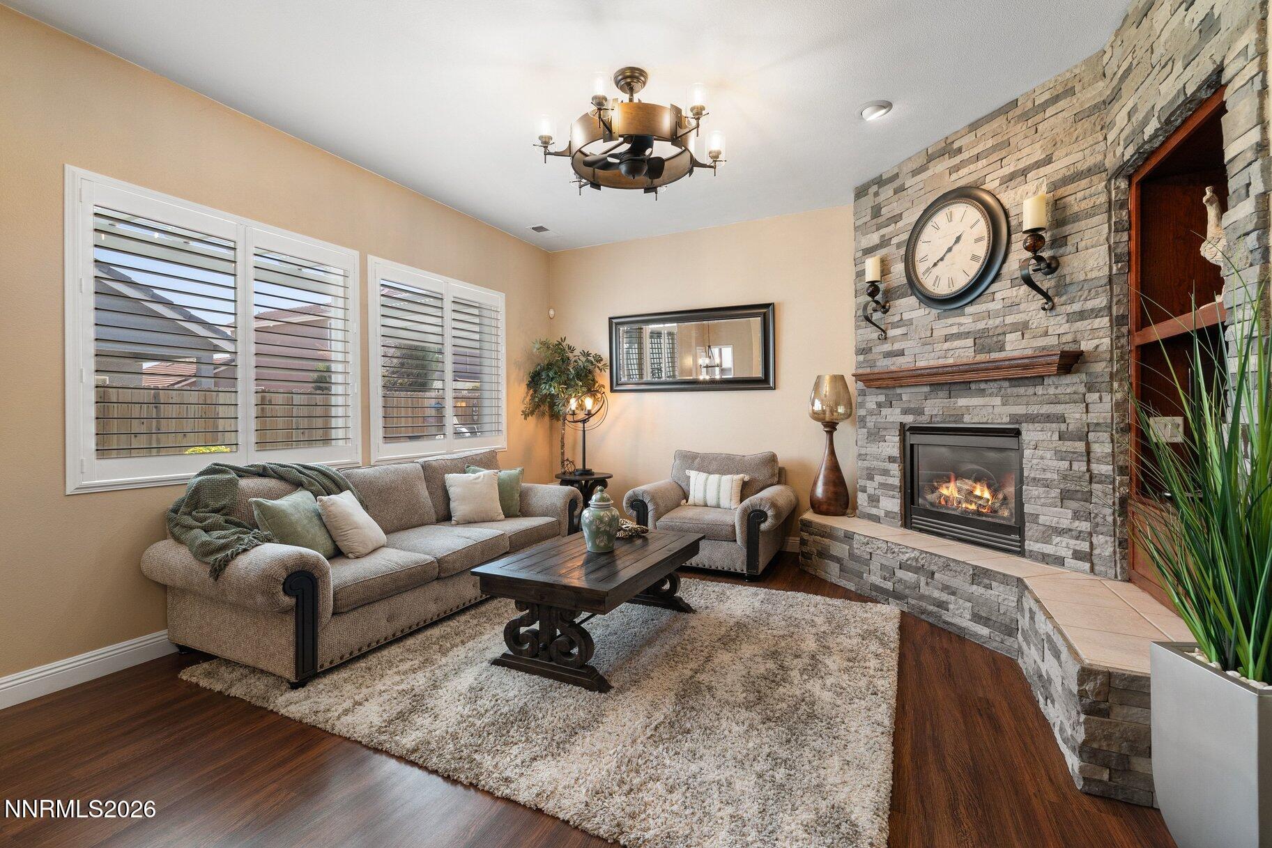 1414 Diamond Country Drive Reno, NV 89521 - Photo 2 of 35 002_13-print-1414_diamond_country-7_846