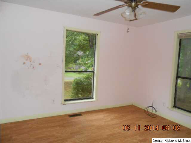 1205 Airport Circle Jasper, AL 35504 - Photo 8 of 16