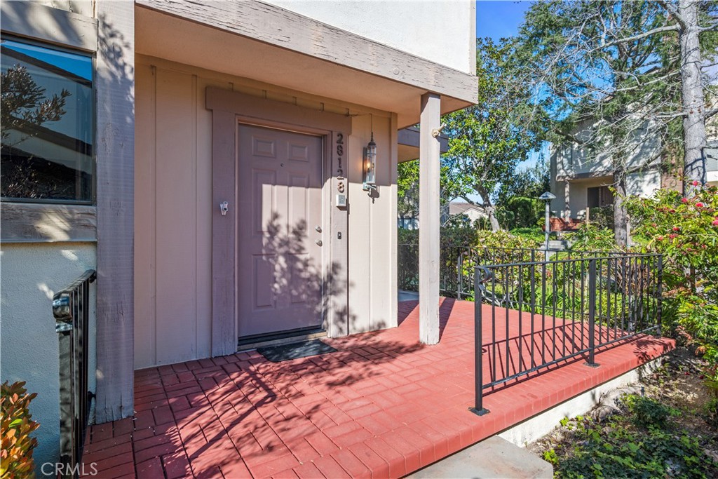 28128 Ridgepoint Court Rancho Palos Verdes, CA 90275 - Photo 4 of 41