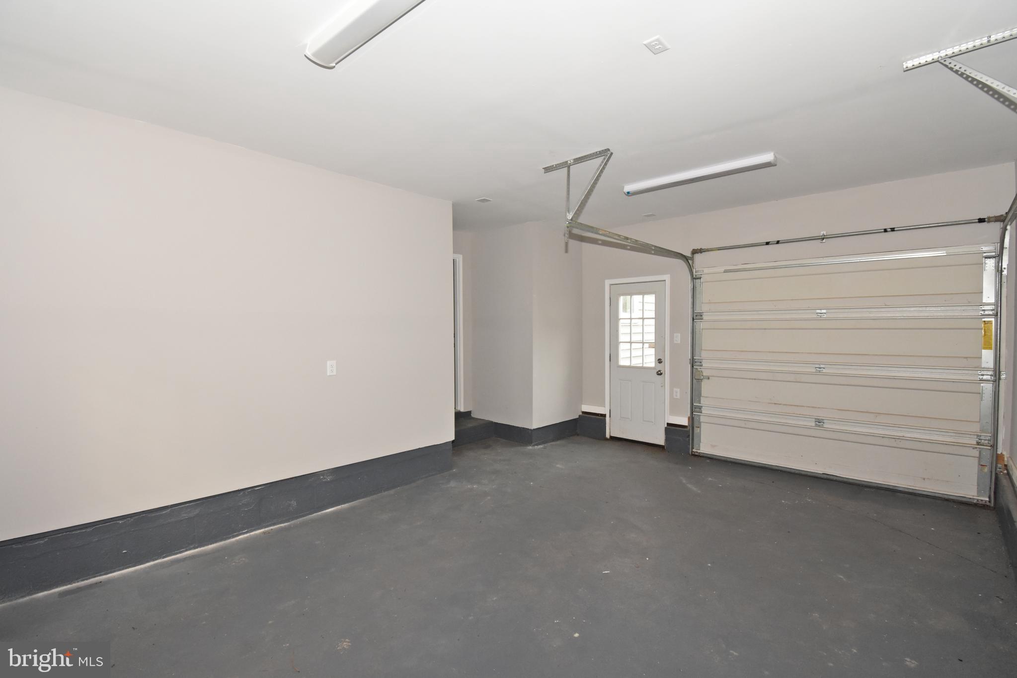 4078 Jacksonville Road Crisfield, MD 21817 - Photo 33 of 43 an empty room with a empty space