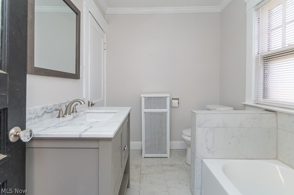 12911 Cedar Road Cleveland, OH 44118 - Photo 30 of 35 Gallery Image 30