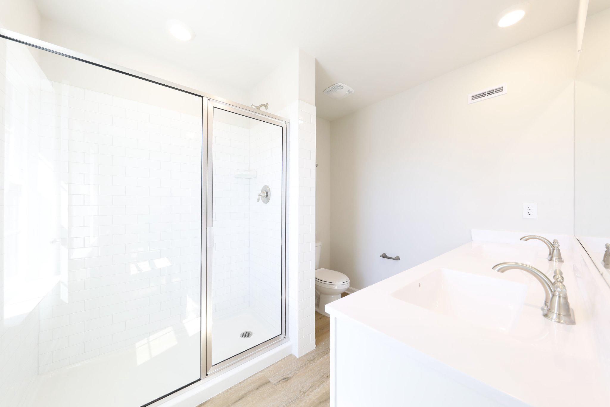 23 Clementon Road East Gibbsboro, NJ 08026 - Photo 18 of 31 Main bathroom