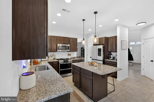 $529,900 | 525 Crown Frst Lane, Felton, DE 19943