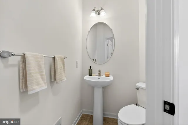 $529,900 | 525 Crown Frst Lane, Felton, DE 19943