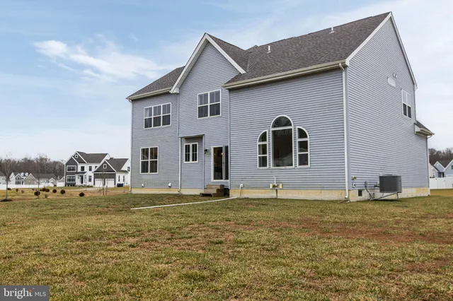 $529,900 | 525 Crown Frst Lane, Felton, DE 19943