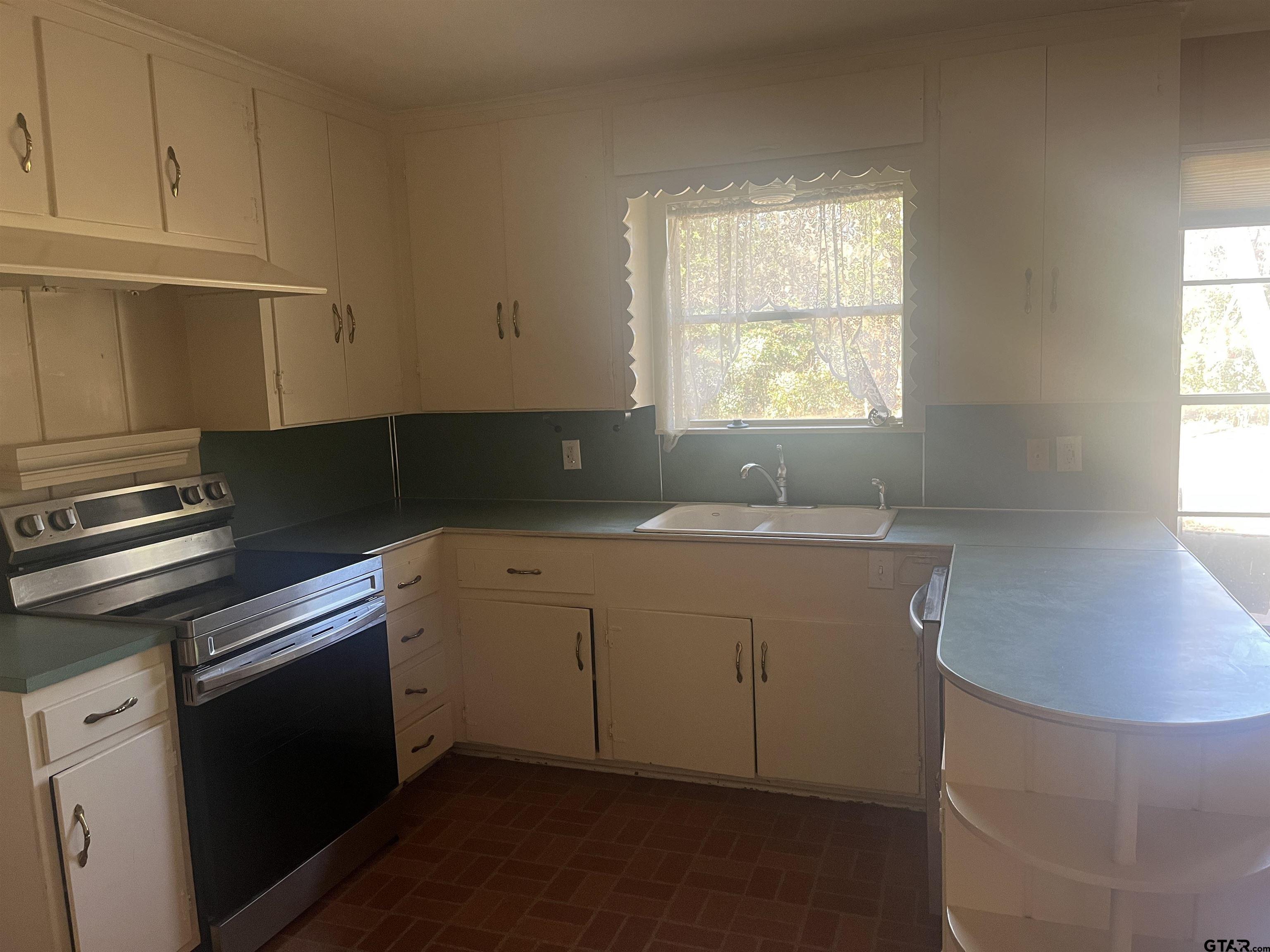 1012 East Hudson Street Tyler, TX 75701 - Photo 11 of 27