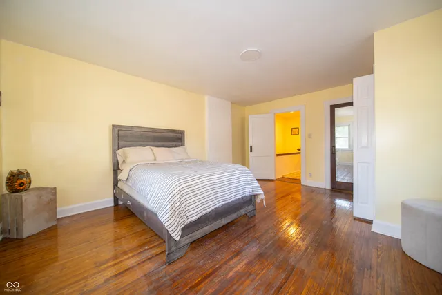 $1,950 | 5446 North College Avenue, Indianapolis, IN 46220