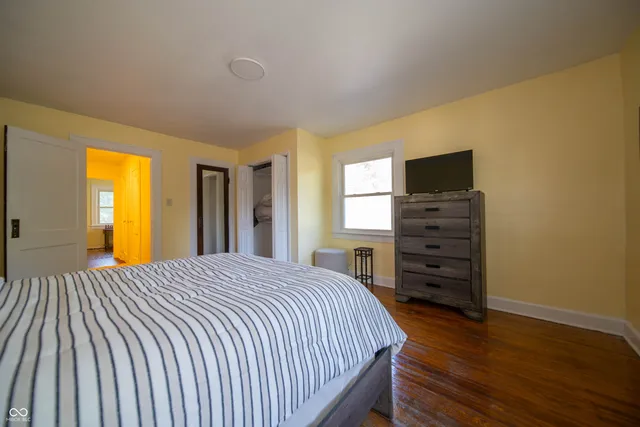 $1,950 | 5446 North College Avenue, Indianapolis, IN 46220