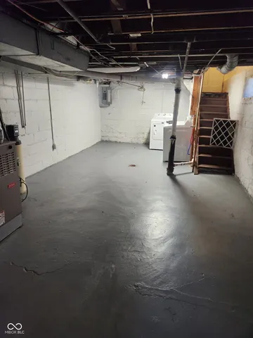 $1,950 | 5446 North College Avenue, Indianapolis, IN 46220