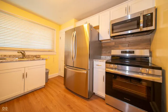 $1,950 | 5446 North College Avenue, Indianapolis, IN 46220