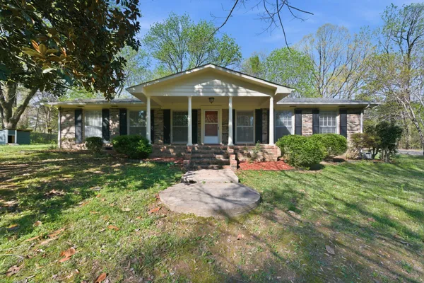 $449,900 | 2225 Highway 48 North, Dickson, TN 37055