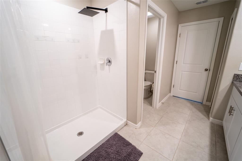 9831 Lemon Drop Loop Ruskin, FL 33573 - Photo 28 of 44