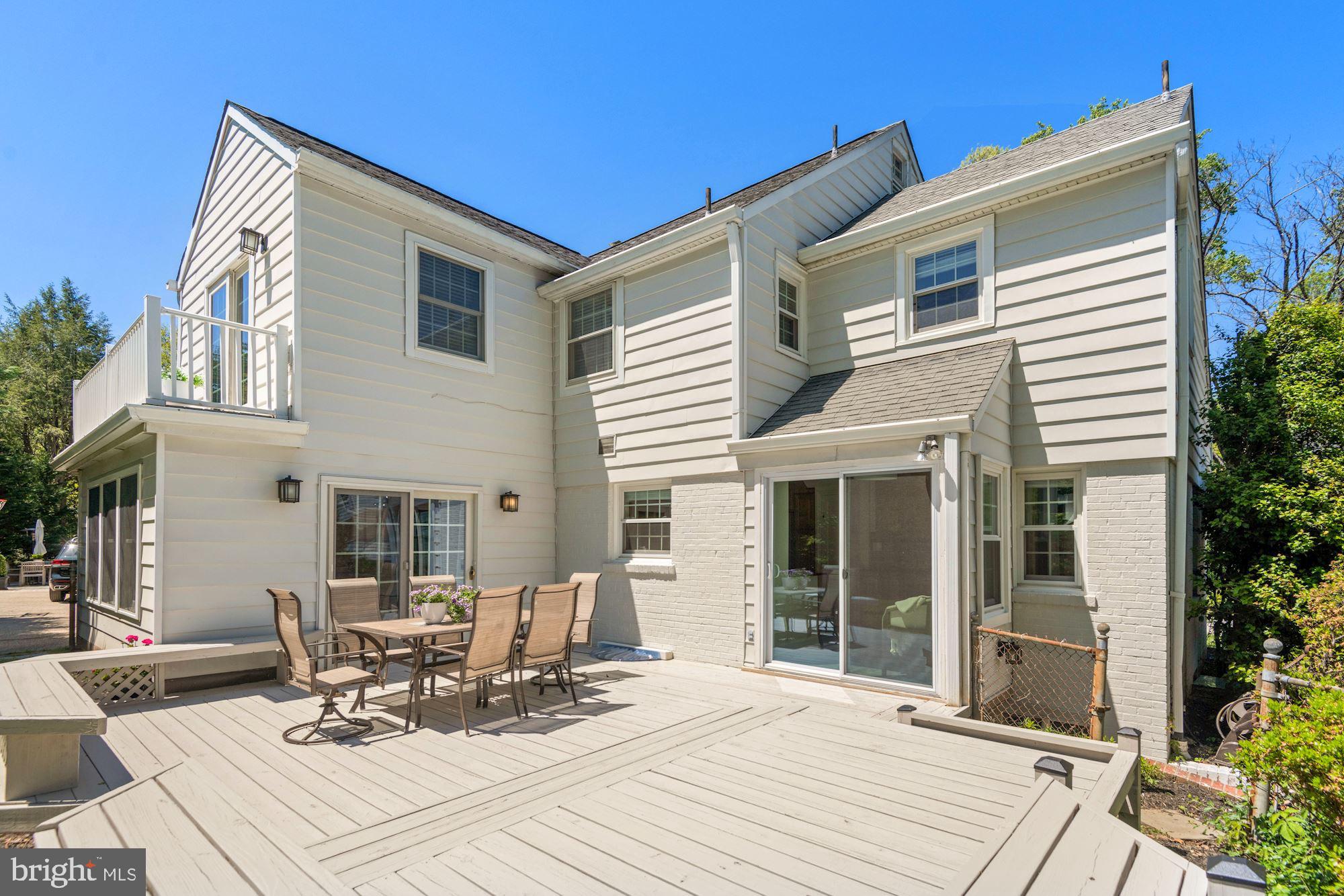 5708 Overlea Road Bethesda, MD 20816 - Photo 17 of 45 Large deck off rear of home