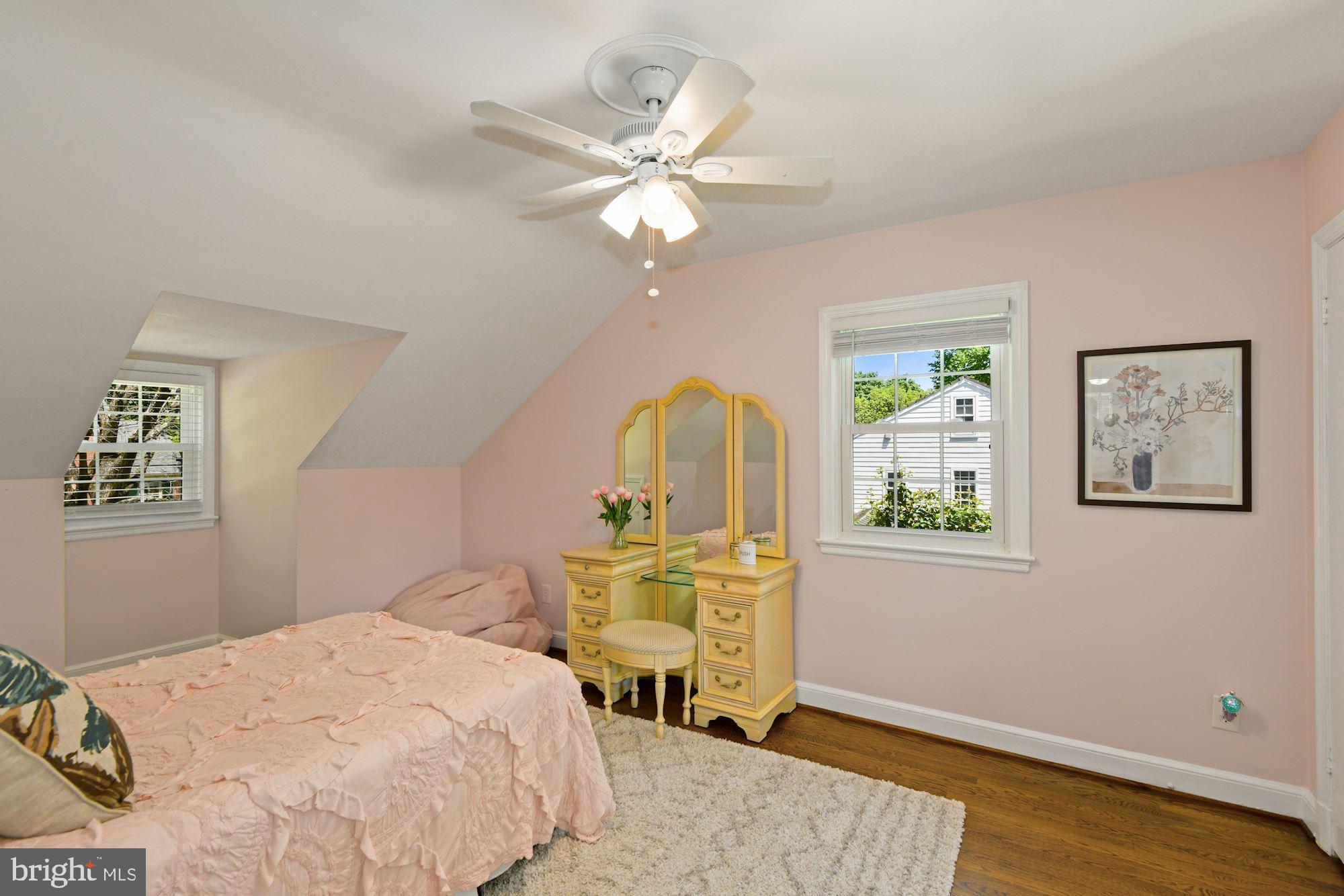 5708 Overlea Road Bethesda, MD 20816 - Photo 28 of 45 Bedroom two
