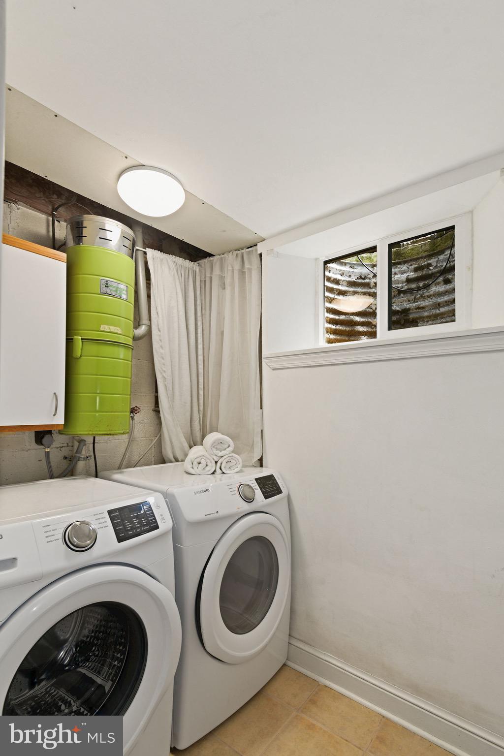 5708 Overlea Road Bethesda, MD 20816 - Photo 40 of 45 Laundry room