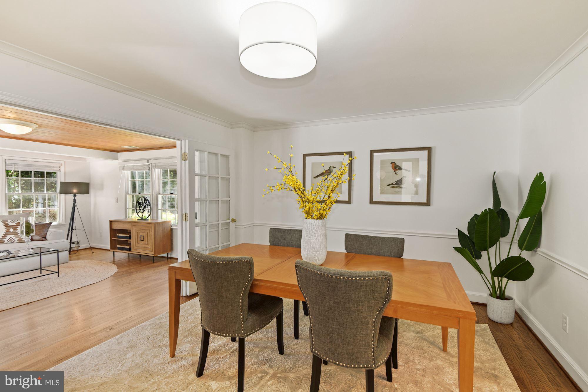 5708 Overlea Road Bethesda, MD 20816 - Photo 9 of 45 Dining room