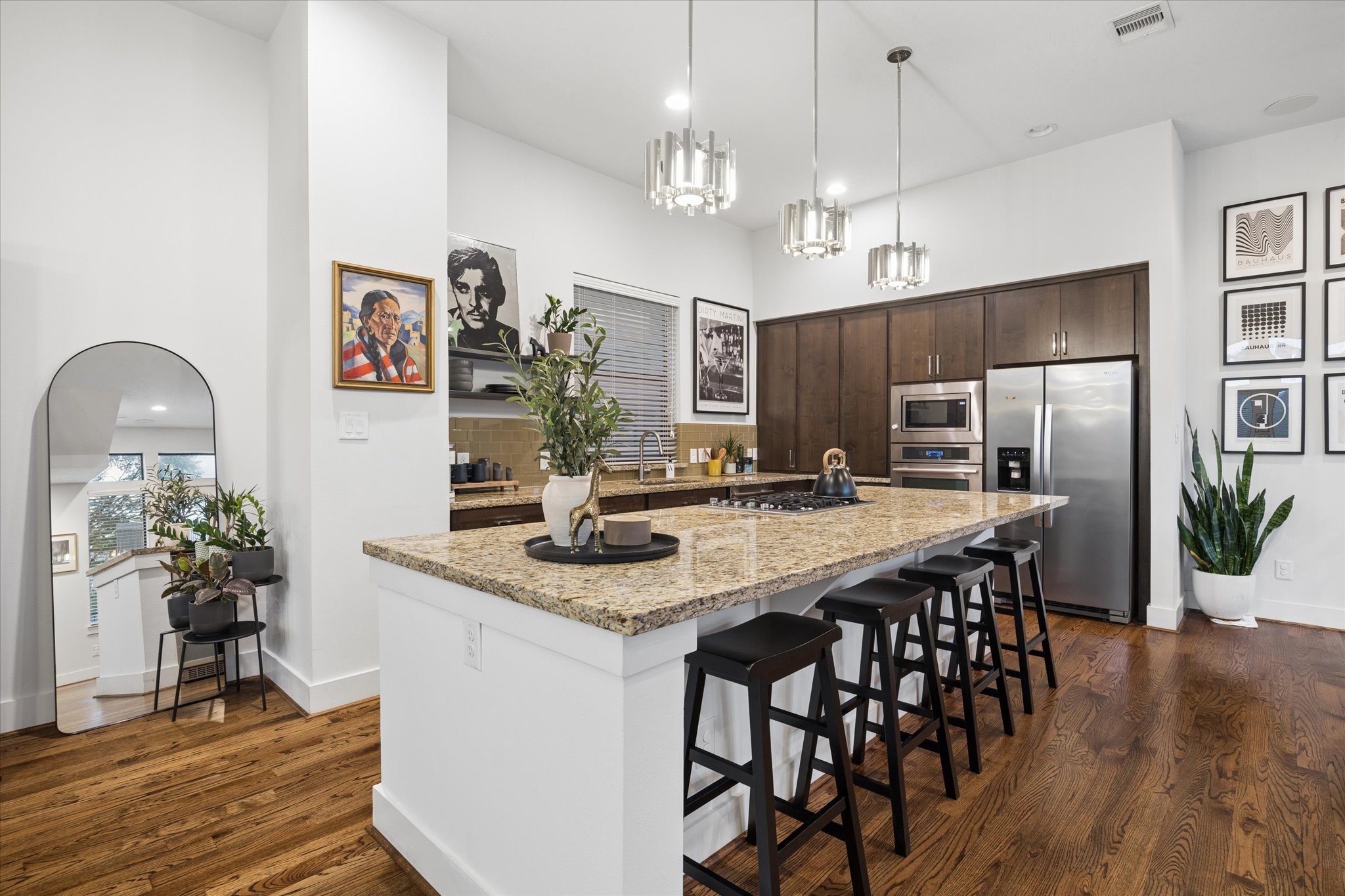 2110 Genesee Street Houston, TX 77006 - Photo 17 of 47