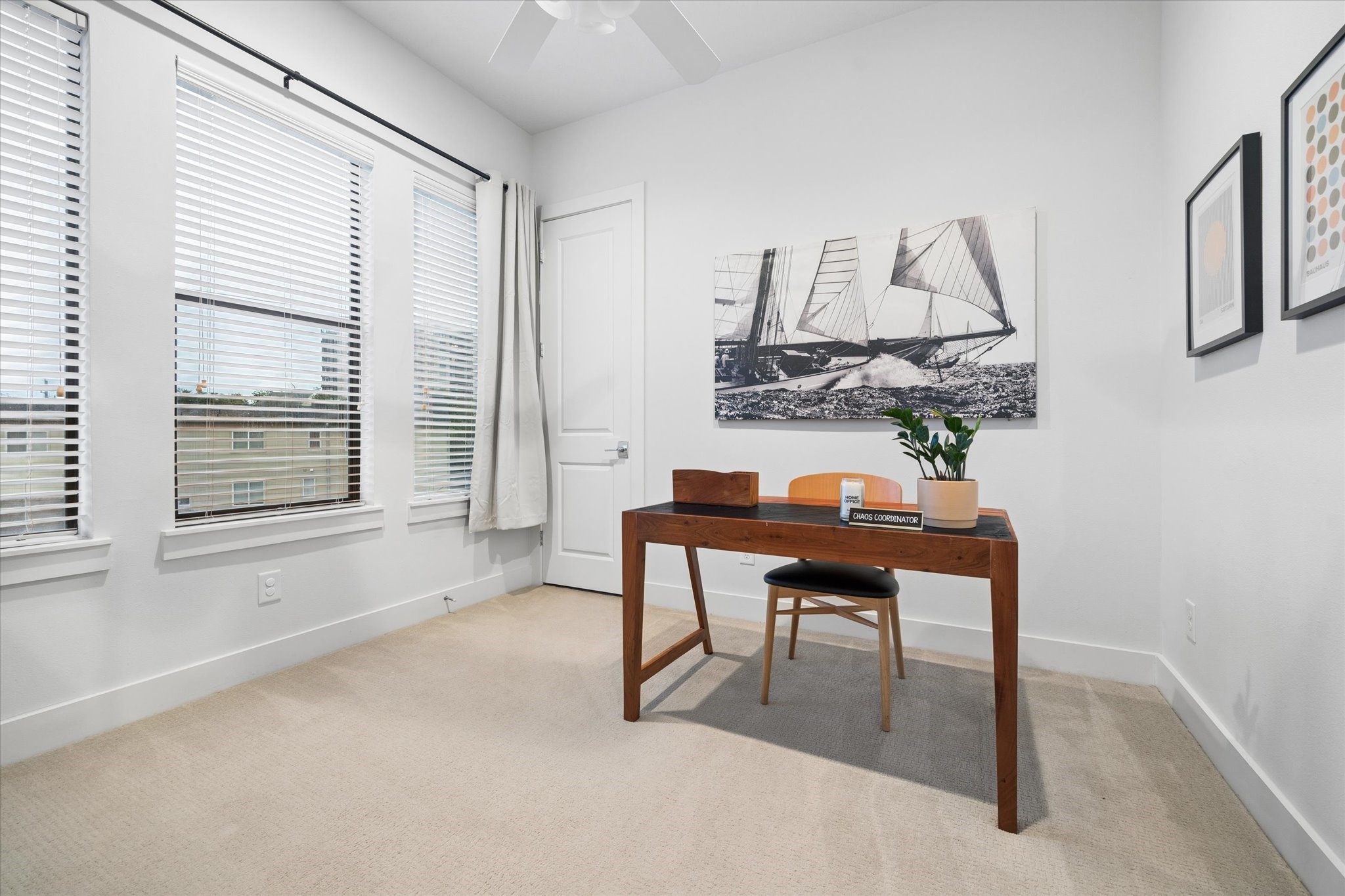 2110 Genesee Street Houston, TX 77006 - Photo 29 of 47 Bright, versatile secondary bedroom or home office