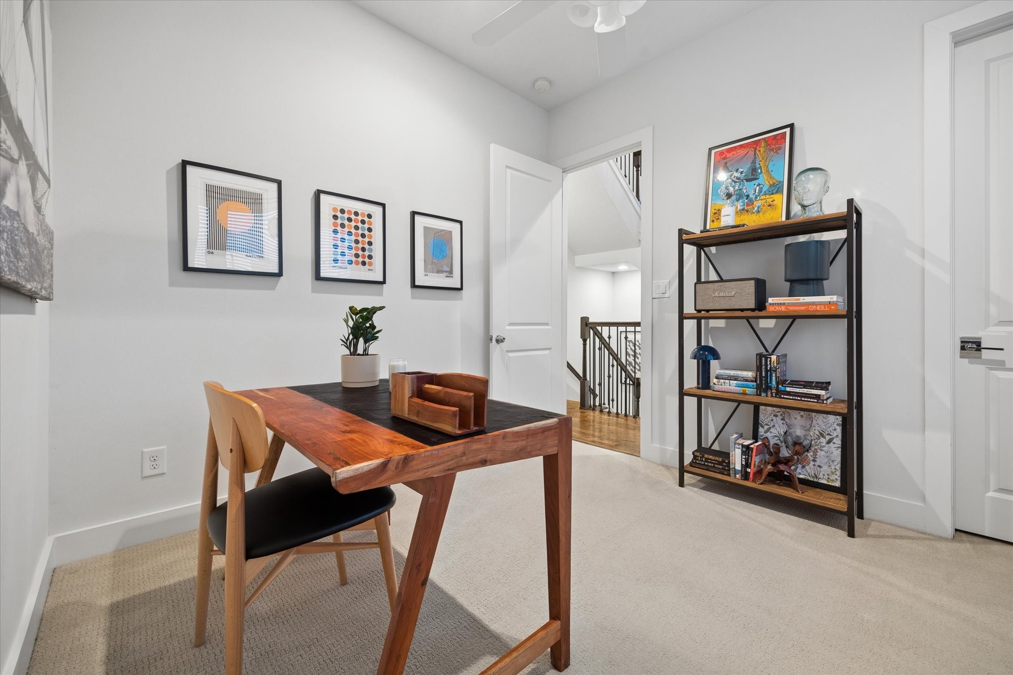 2110 Genesee Street Houston, TX 77006 - Photo 30 of 47 Bright, versatile secondary bedroom or home office