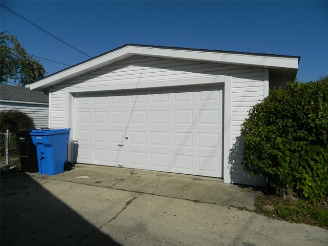 6215 West Rascher Avenue Chicago, IL 60630 - Photo 16 of 16