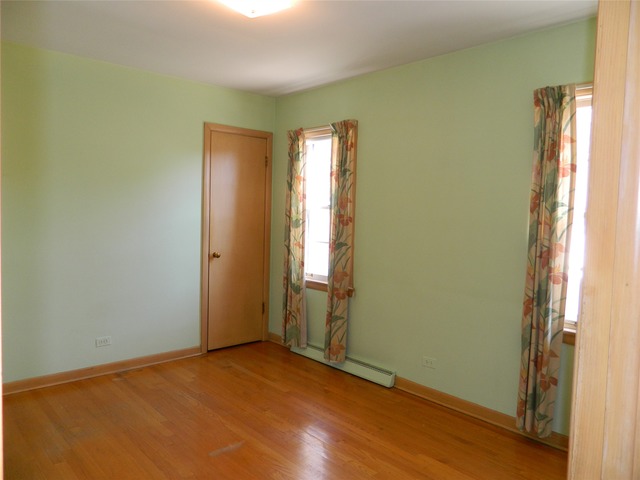 6215 West Rascher Avenue Chicago, IL 60630 - Photo 7 of 16