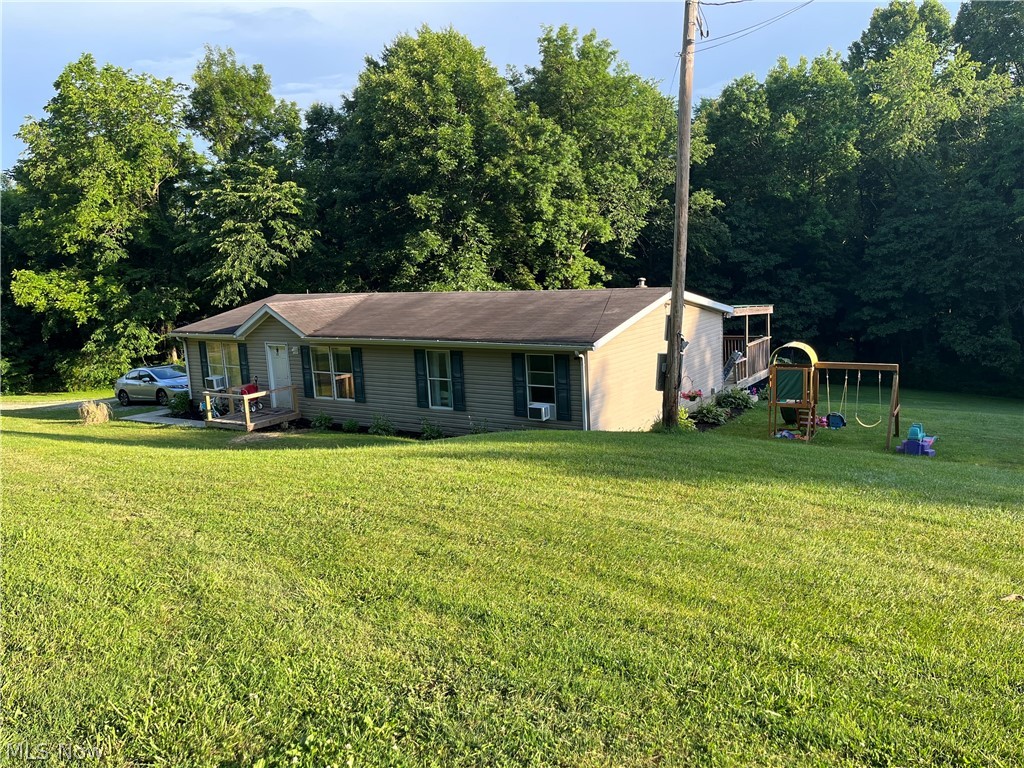 69595 Hopewell Road Cambridge, OH 43725 - Photo 4 of 22 Gallery Image 4